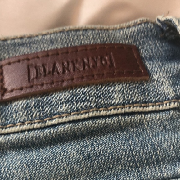 NWT BlankNYC Light Rinse Distressed Jeans Bright Pink Striping Sz 30 - Picture 7 of 8